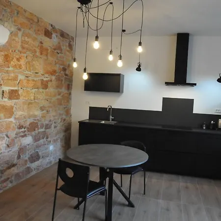 Antonio 4 ترينتو